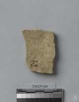 雲雷紋硬陶腹片