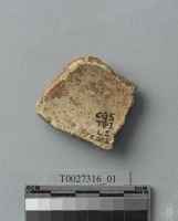 繩紋夾砂陶腹片