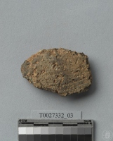 貝齒印紋夾砂陶腹片