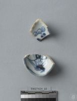 簡筆花卉紋青花瓷湯匙